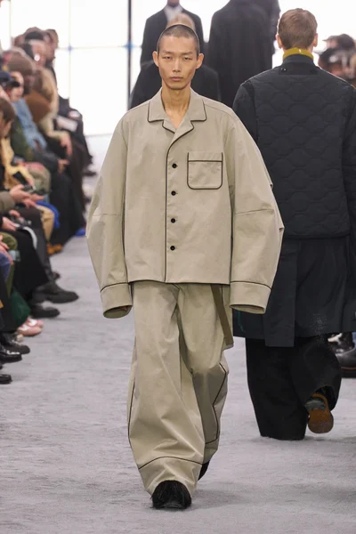 Look 51